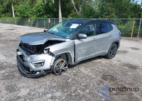 2018 Jeep Compass Altitude Fwd from USA, damaged, VIN 3C4NJCBB8JT368109